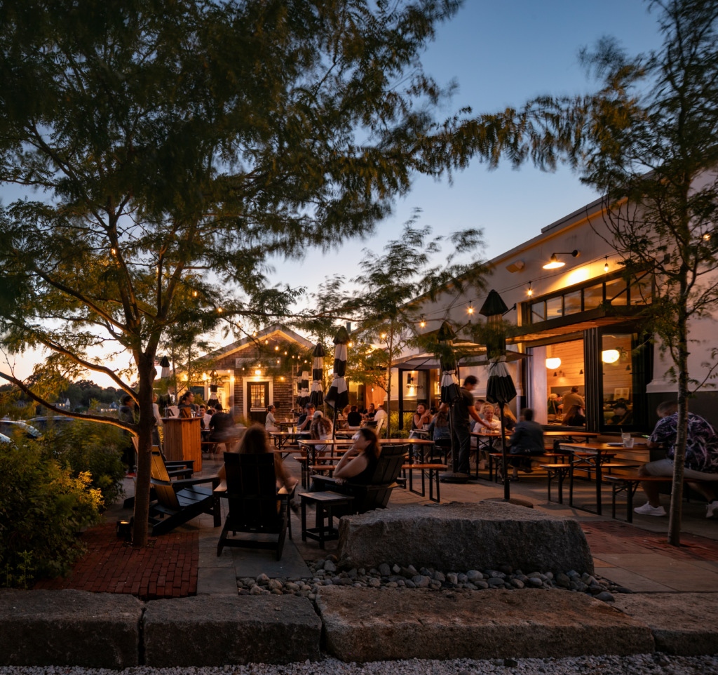 CHOMP Kitchen Terrace - Design Outside